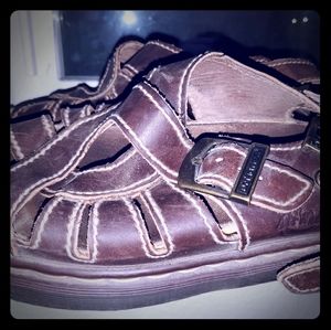 Vintage Dr Marten's fisherman sandal